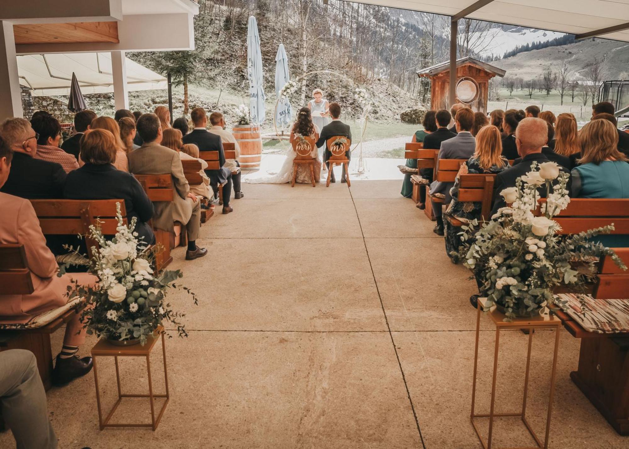 הינטריס Das Naturhotel Die Eng מראה חיצוני תמונה